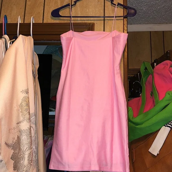 RARE Pink Barbie Dress 💖 - Picture 3 of 4